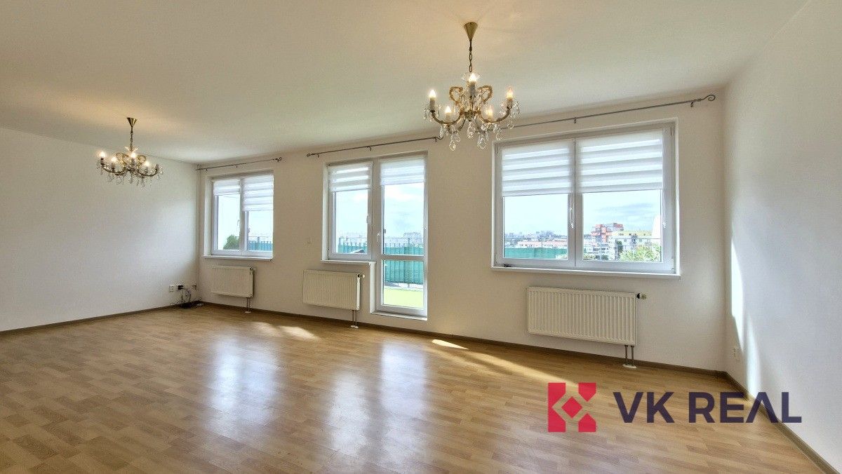 Byt 2+kk · 100 m² · Kodymova, Praha - 3