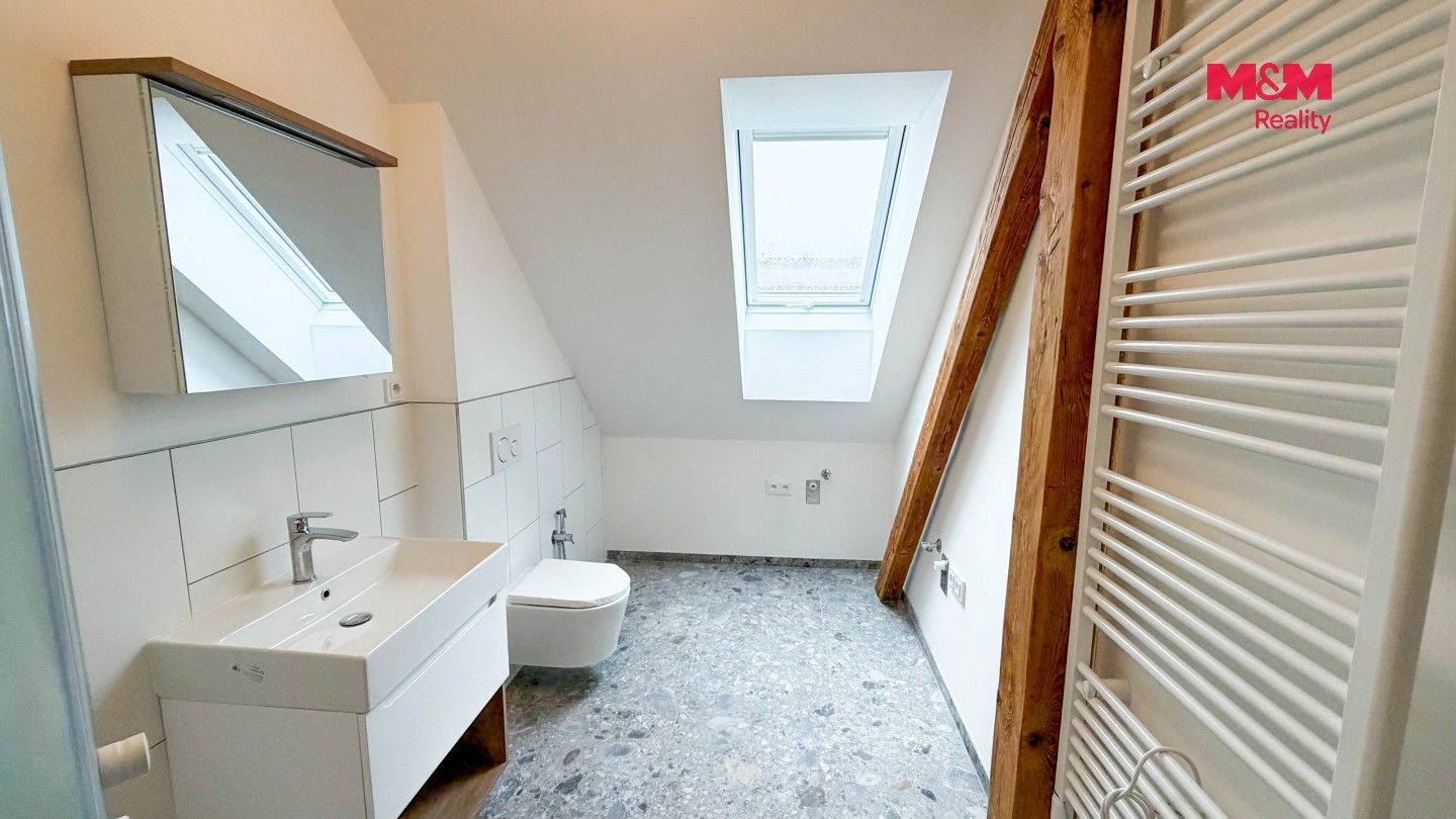 Pronájem byt 3+kk - Sklářská, Nový Bor, 85 m² - 5