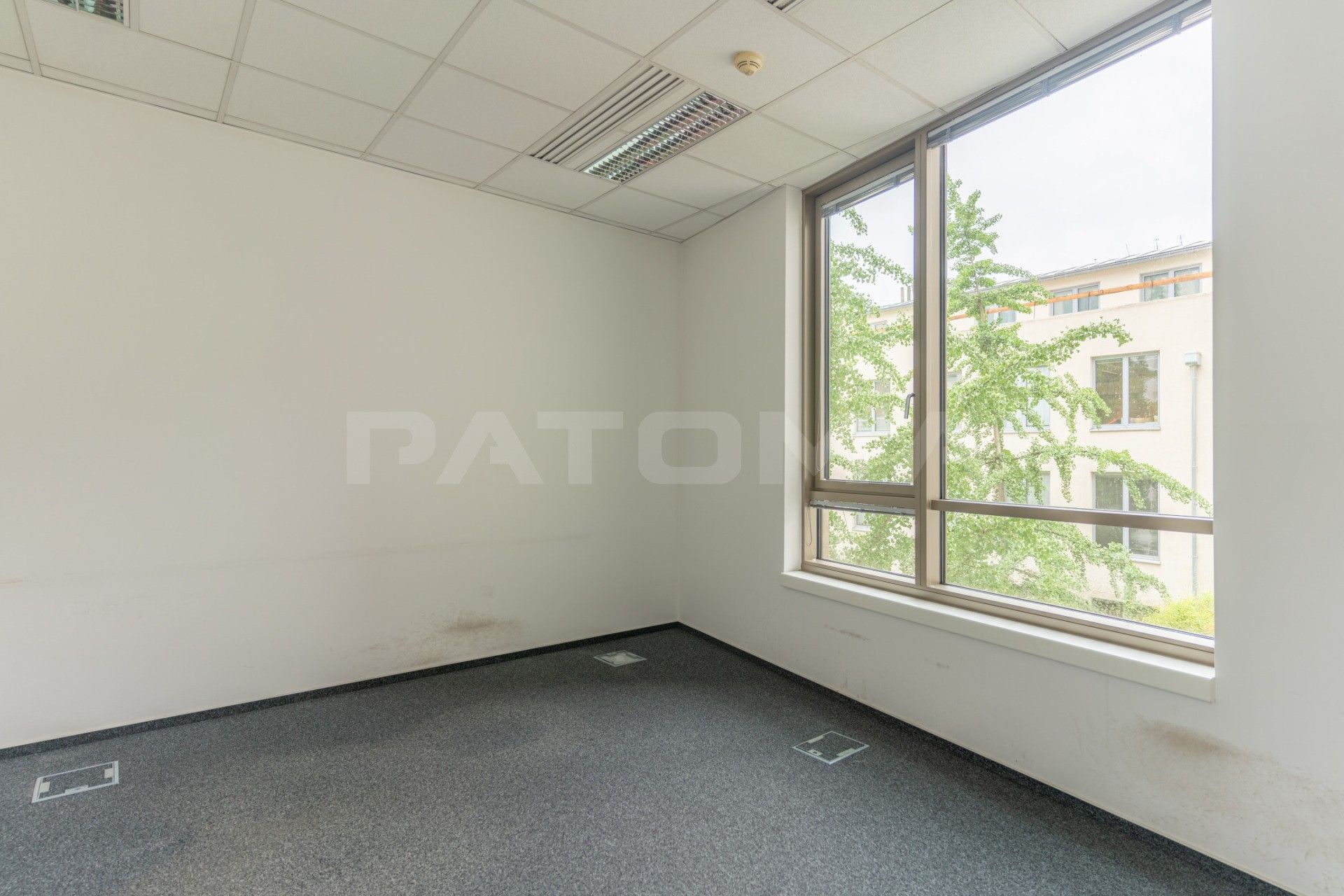 Kancelář · 233 m² · Sokolovská, Praha - 4