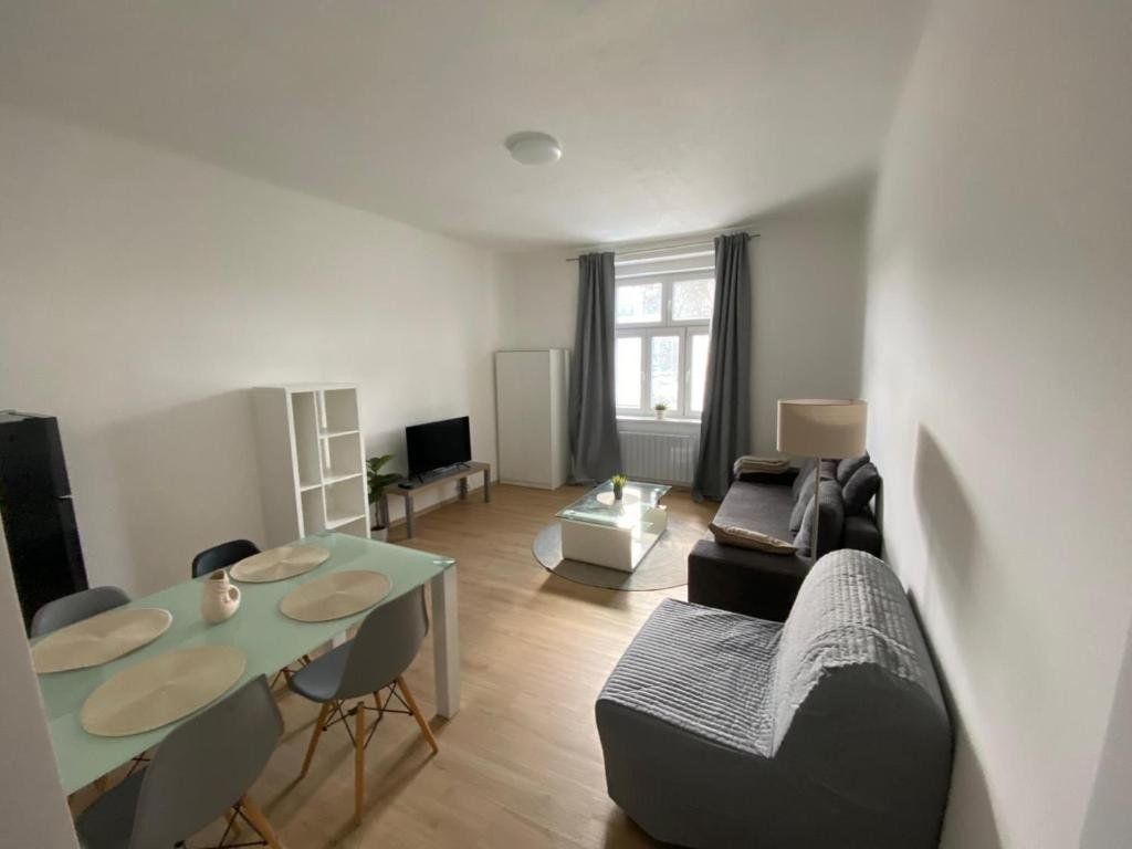 Byty, Na Stráži, Praha - Libeň, 48 m² - 1