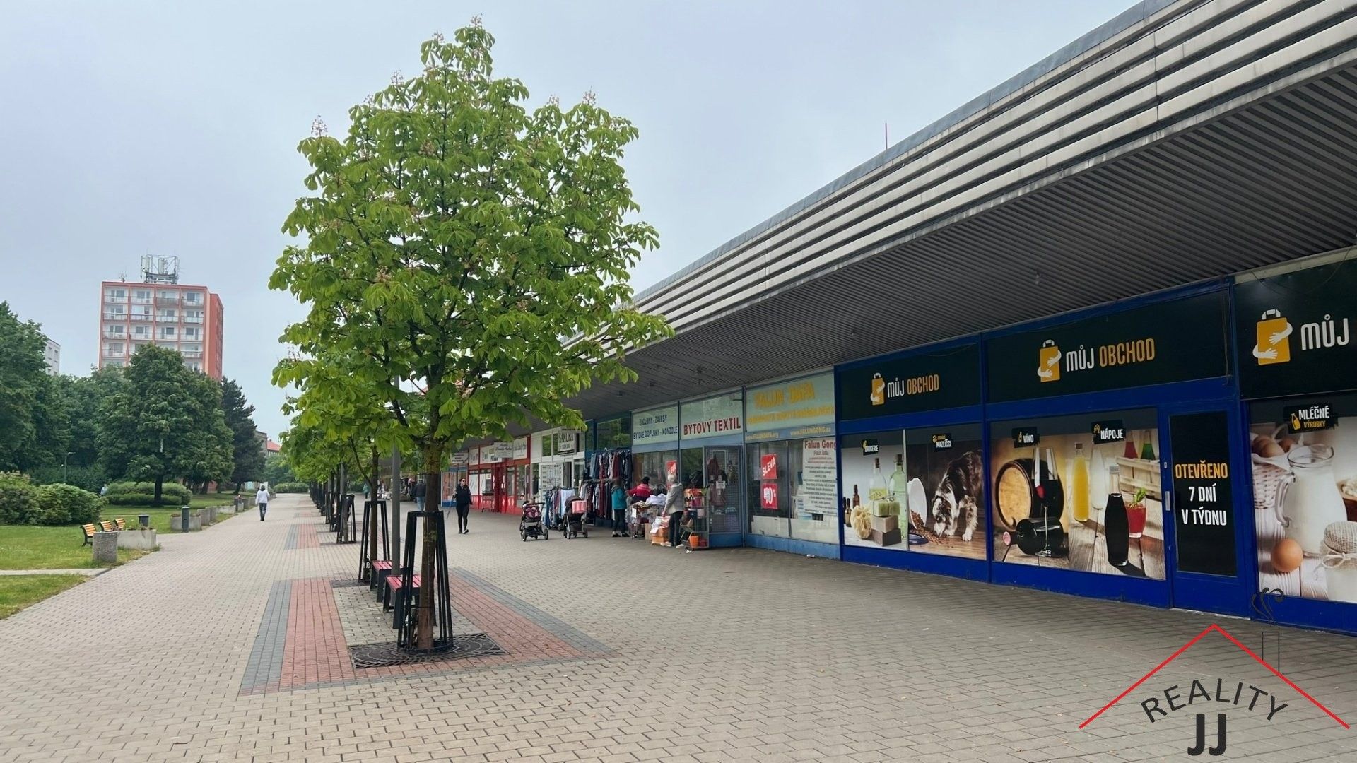 Pronájem obchodní prostory - Václavské náměstí, Kladno, 292 m²