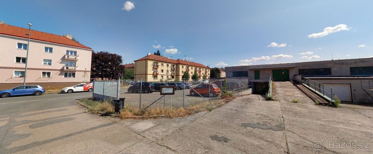 Garáže, Pardubice, 533 51