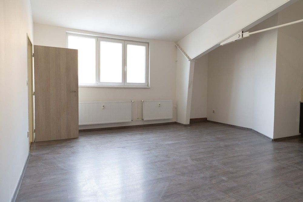 Pronájem byt - Šternberk, 785 01