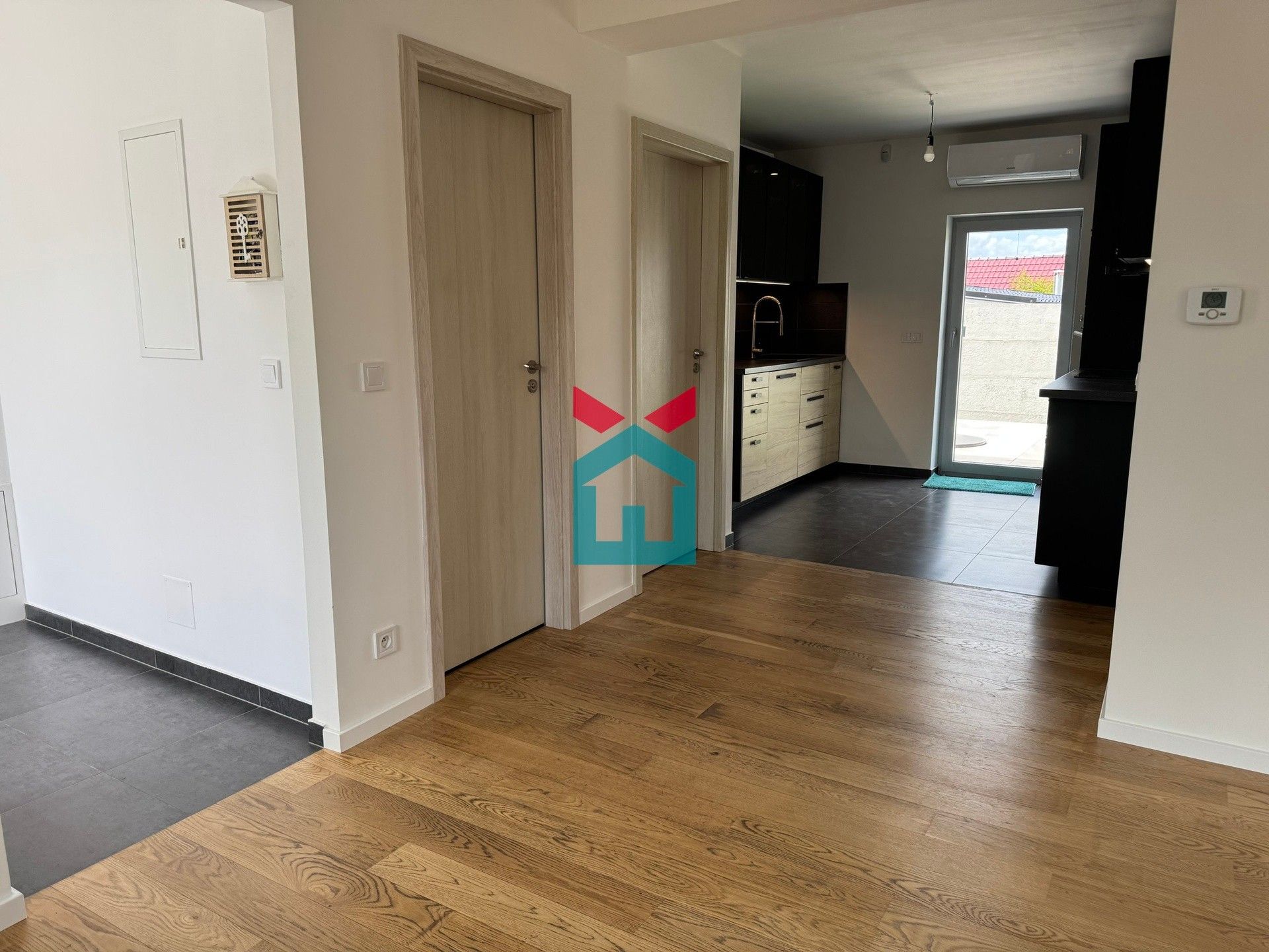 Prodej byt 4+kk - K Lahovské, Praha, 99 m²