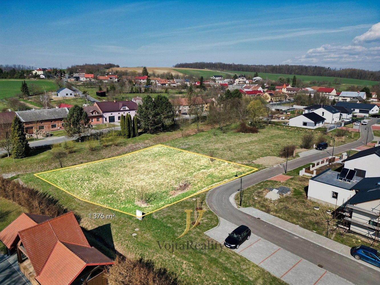 Prodej pozemek pro bydlení - Hradčany, okres Přerov, Olomoucký kraj - 2