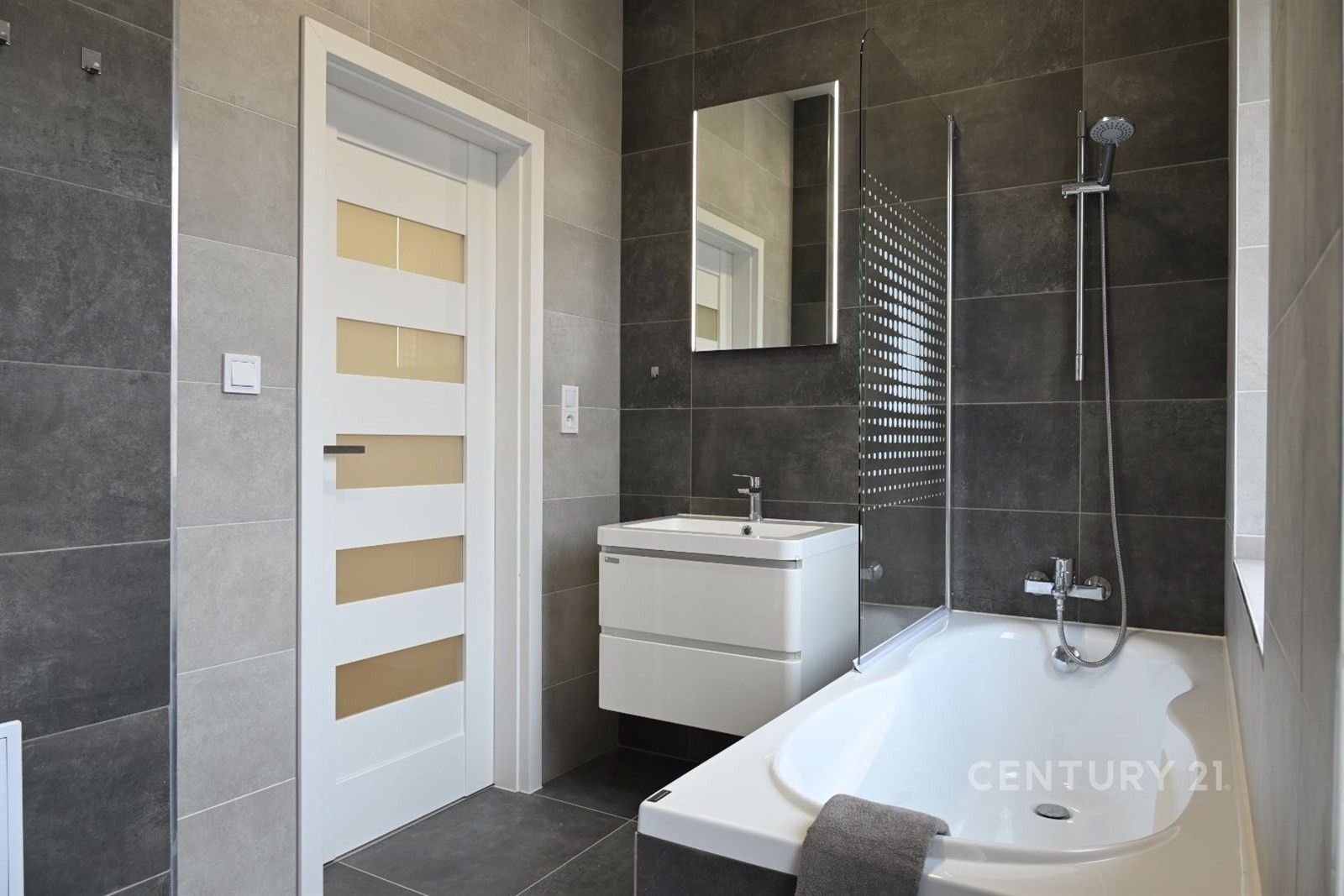 2+kk, Nepomucká , Plzeň, 56 m² - 2