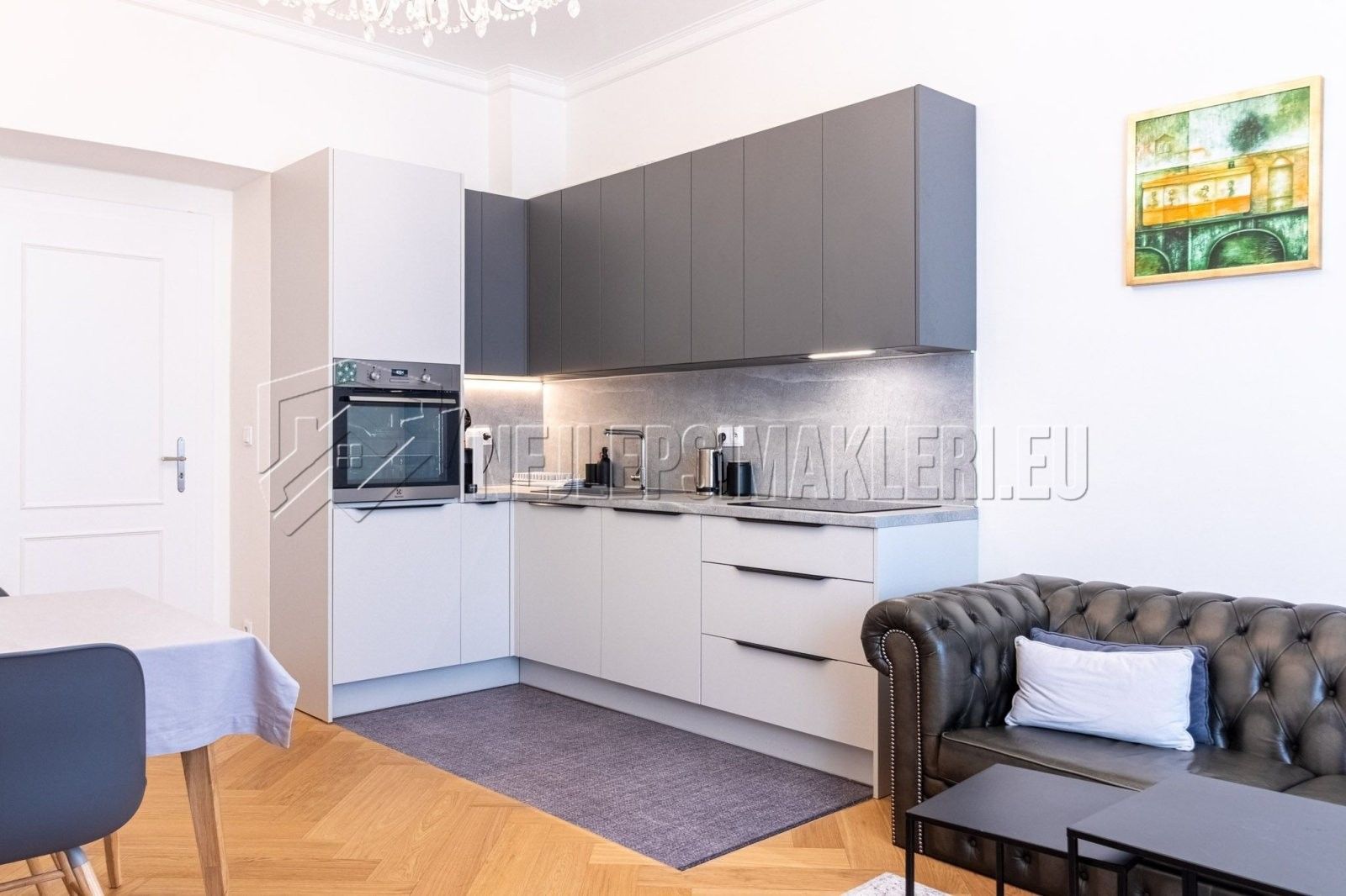 Byt 2+kk · 55 m² · Orelská, Praha - 3