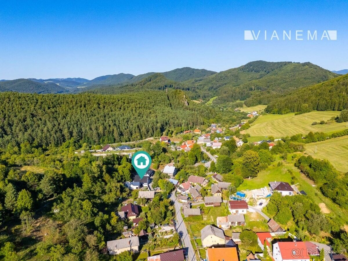 Prodej rodinný dům - 987 65, Slovensko - 2