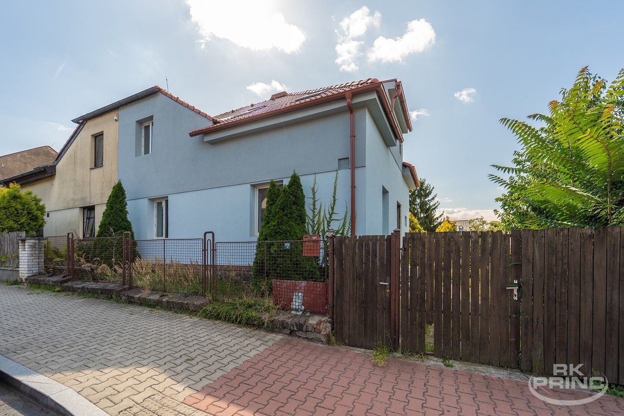 4+kk, Mochovská, Praha, 87 m²