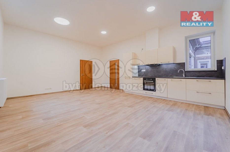 2+kk, Ruská, Ostrava, 68 m²