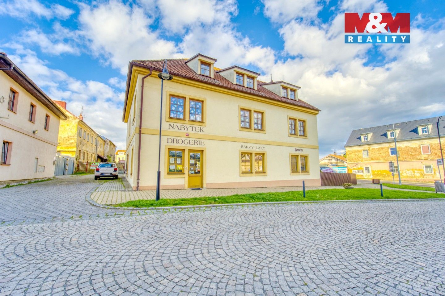 Obchodní prostory · 156 m² · náměstí Republiky, Bor - 3
