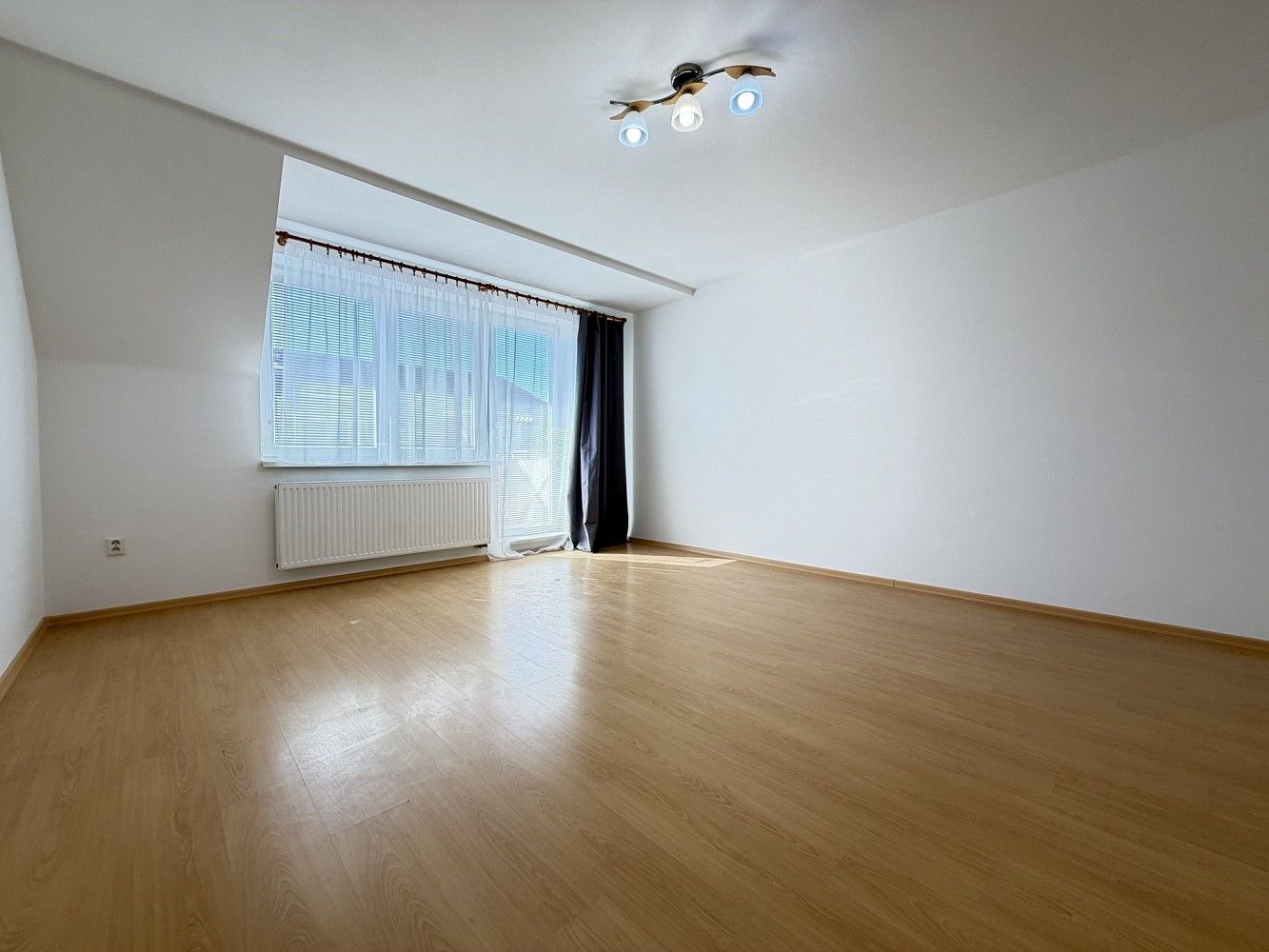 Pronájem byt 1+kk - Otrokovice, okres Zlín, Zlínský kraj, 32 m² - 2