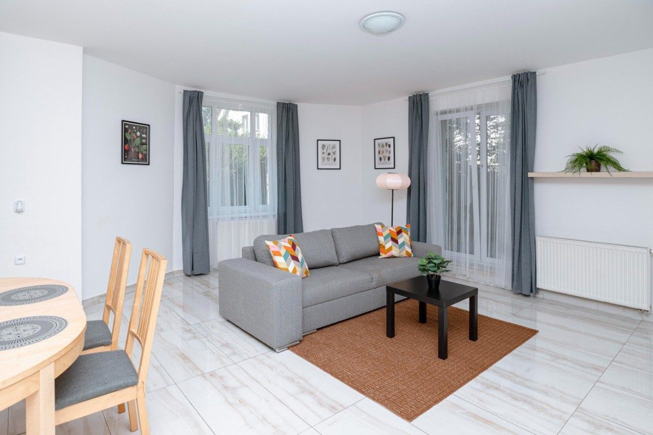 3+kk, K zámku, Praha, 118 m²