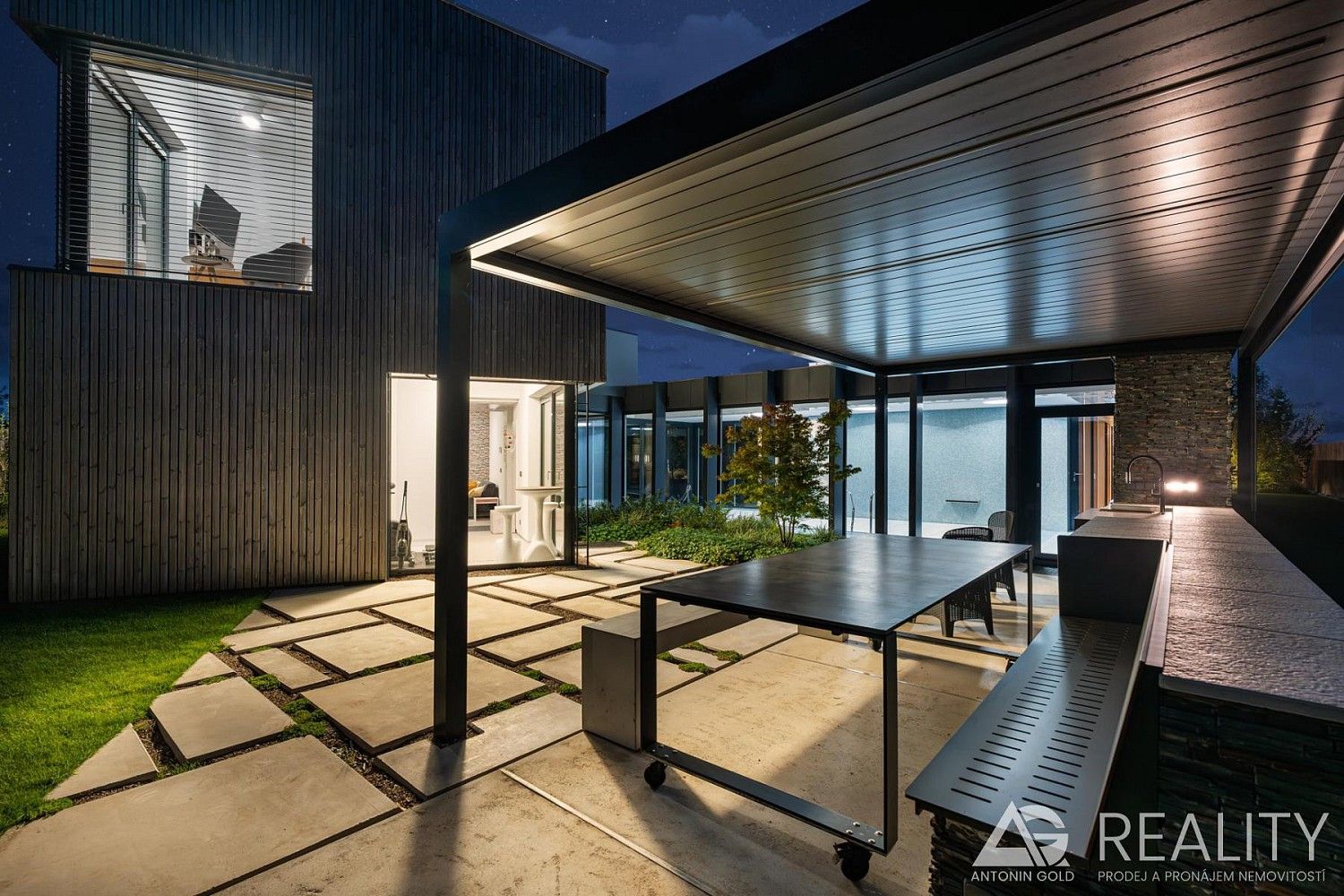Prodej rodinný dům - Ladná, okres Břeclav, Jihomoravský kraj, 407 m² - 5