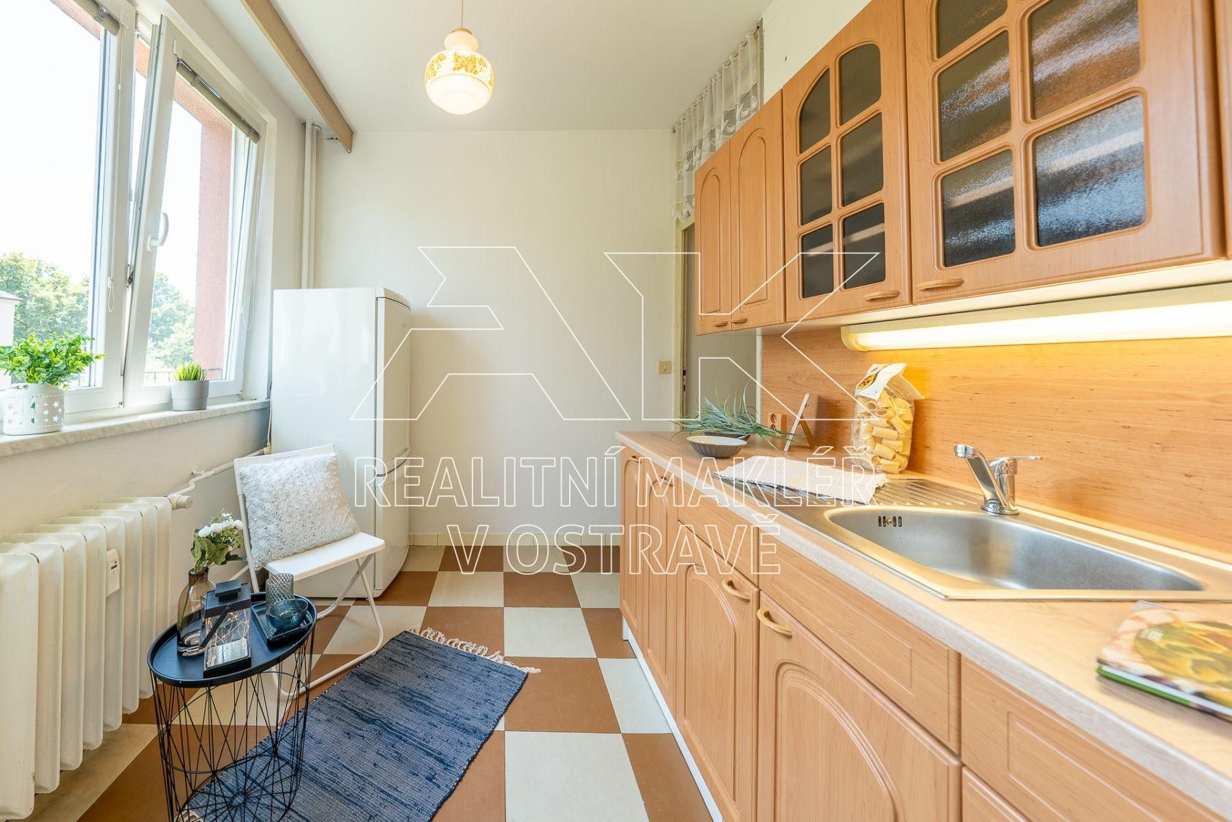 Pronájem byt 2+1 - Výškovická, Ostrava, 56 m² - 5