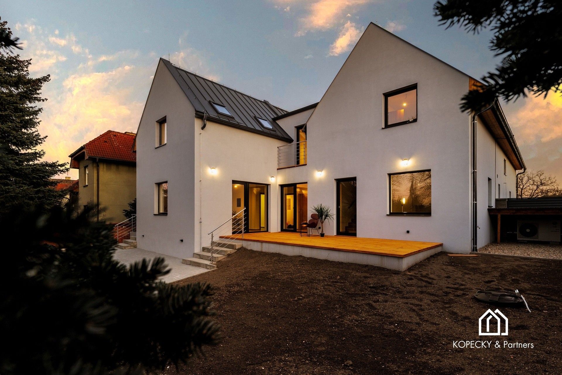 5+kk, Pplk. Nováčka, Praha, 139 m²