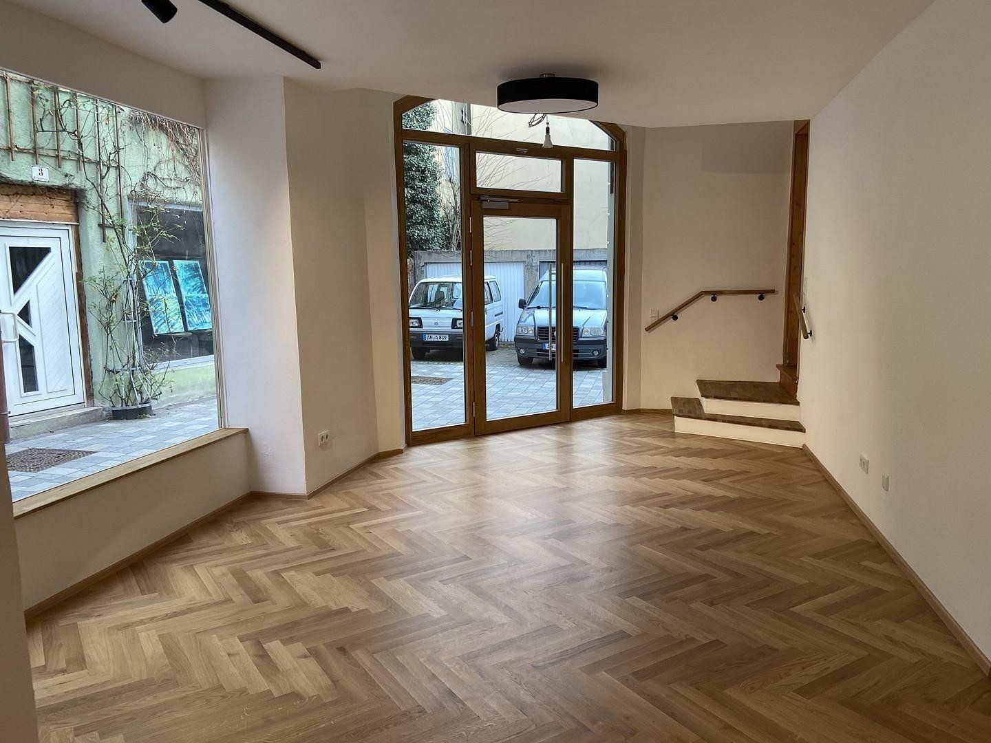 Obchodní prostory, Neustadt 33 Ansbach Ansbach Bayern 91522, 94 m² - 1