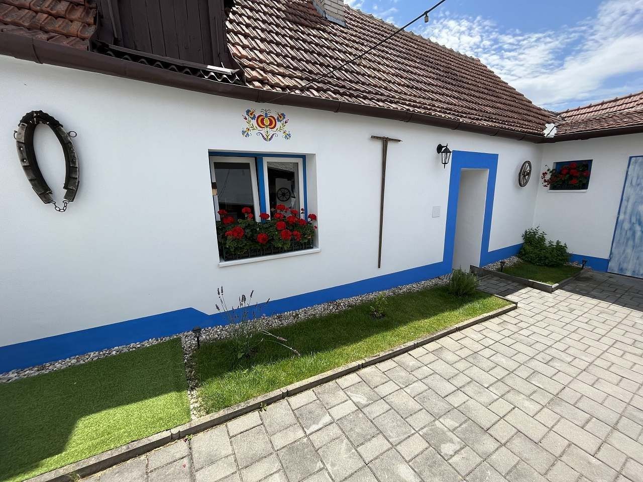 Chaty, Podivín, Jihomoravský kraj - 1