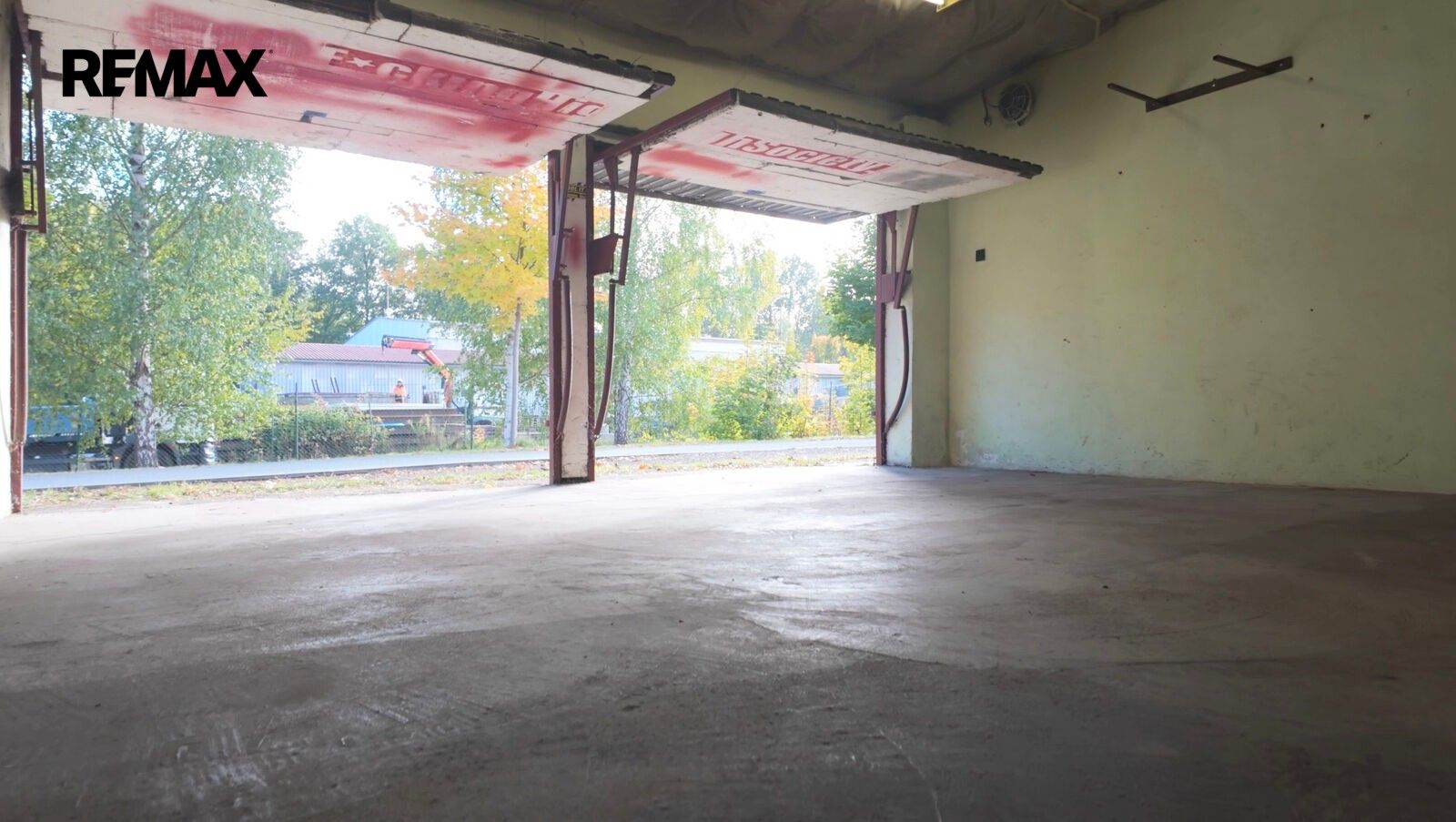 Prodej garáž - Bosenská, Liberec XI-Růžodol I, 34 m² - 5