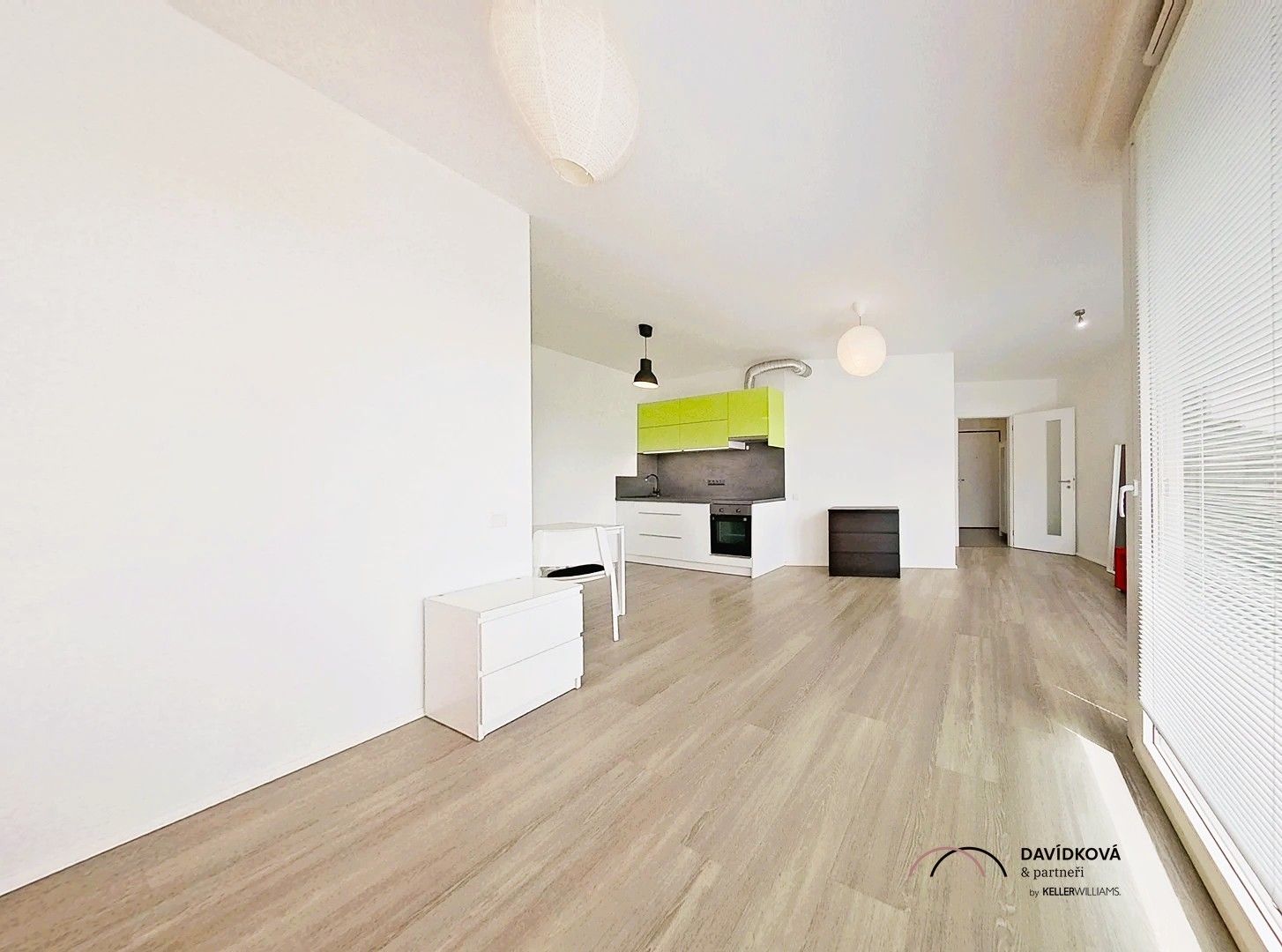 Pronájem byt 1+kk - Olgy Havlové 2903, Praha Žižkov, 38 m² - 5