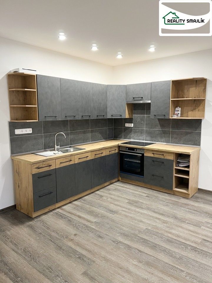 2+kk, 26. dubna 837, Cheb, 65 m²