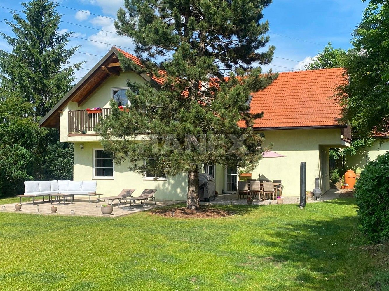 Rodinné domy, Statenice - Černý Vůl, okres Praha-západ, Středočeský kraj, 192 m² - 1