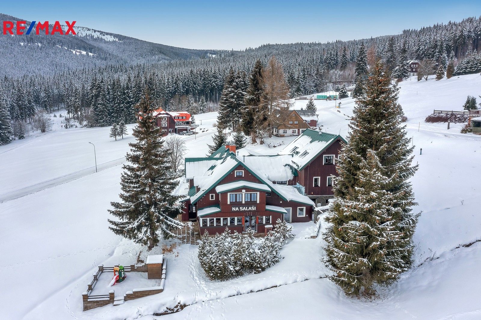 2+kk, Pec pod Sněžkou, 43 m²