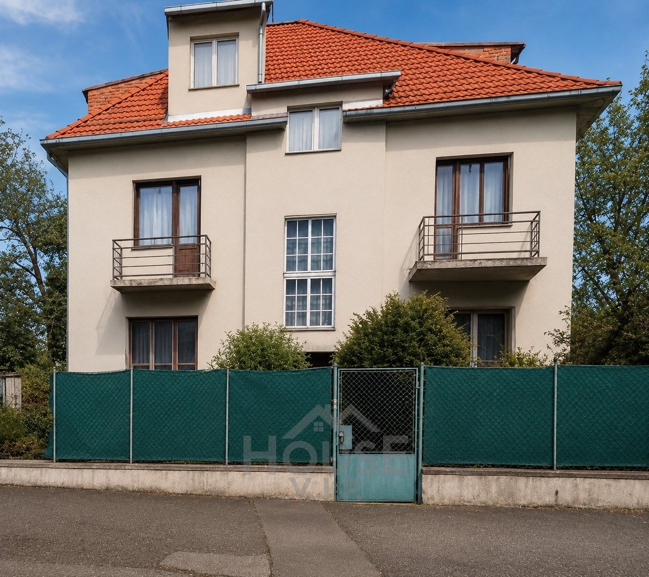 Činžovní domy, V násypu, Praha Hlubočepy, 430 m² - 1