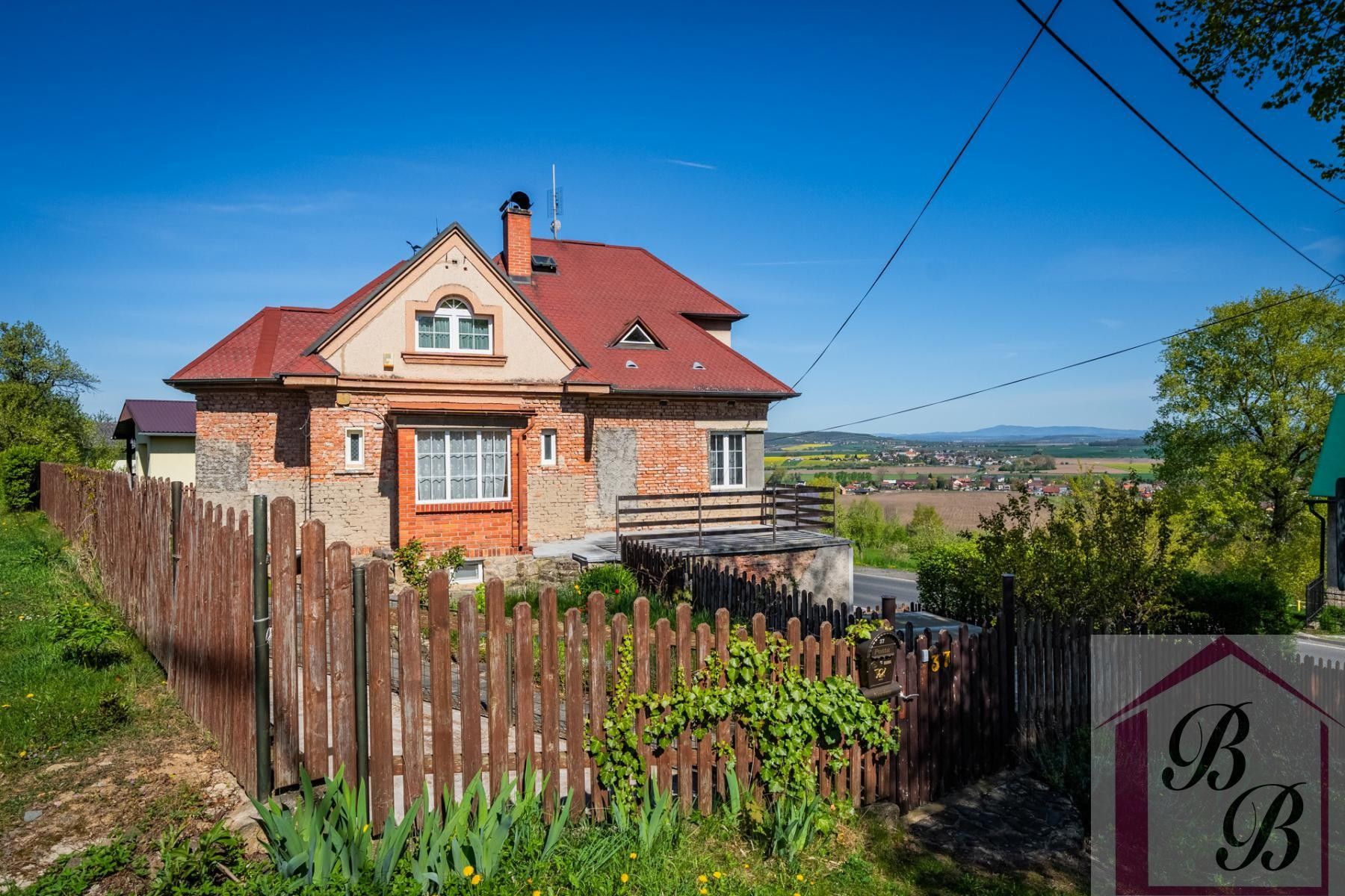 Rodinné domy, Holé Vrchy, Dobrovice, 219 m² - 2