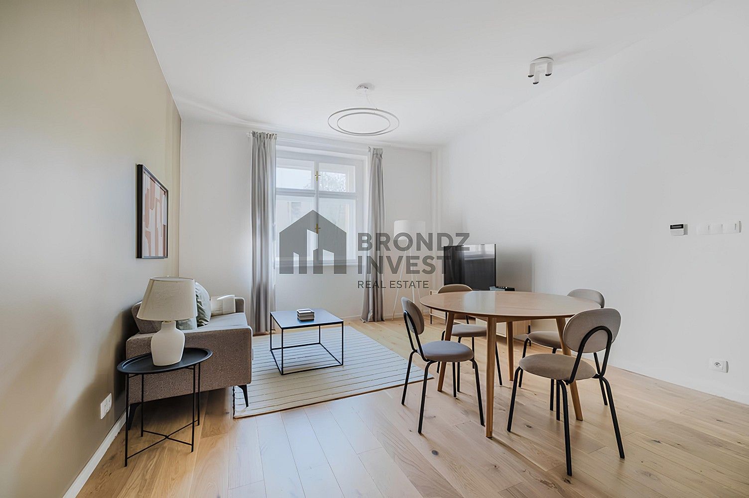 2+kk, Praha - Vinohrady, okres Praha 3, Hlavní město Praha, 45 m² - 2