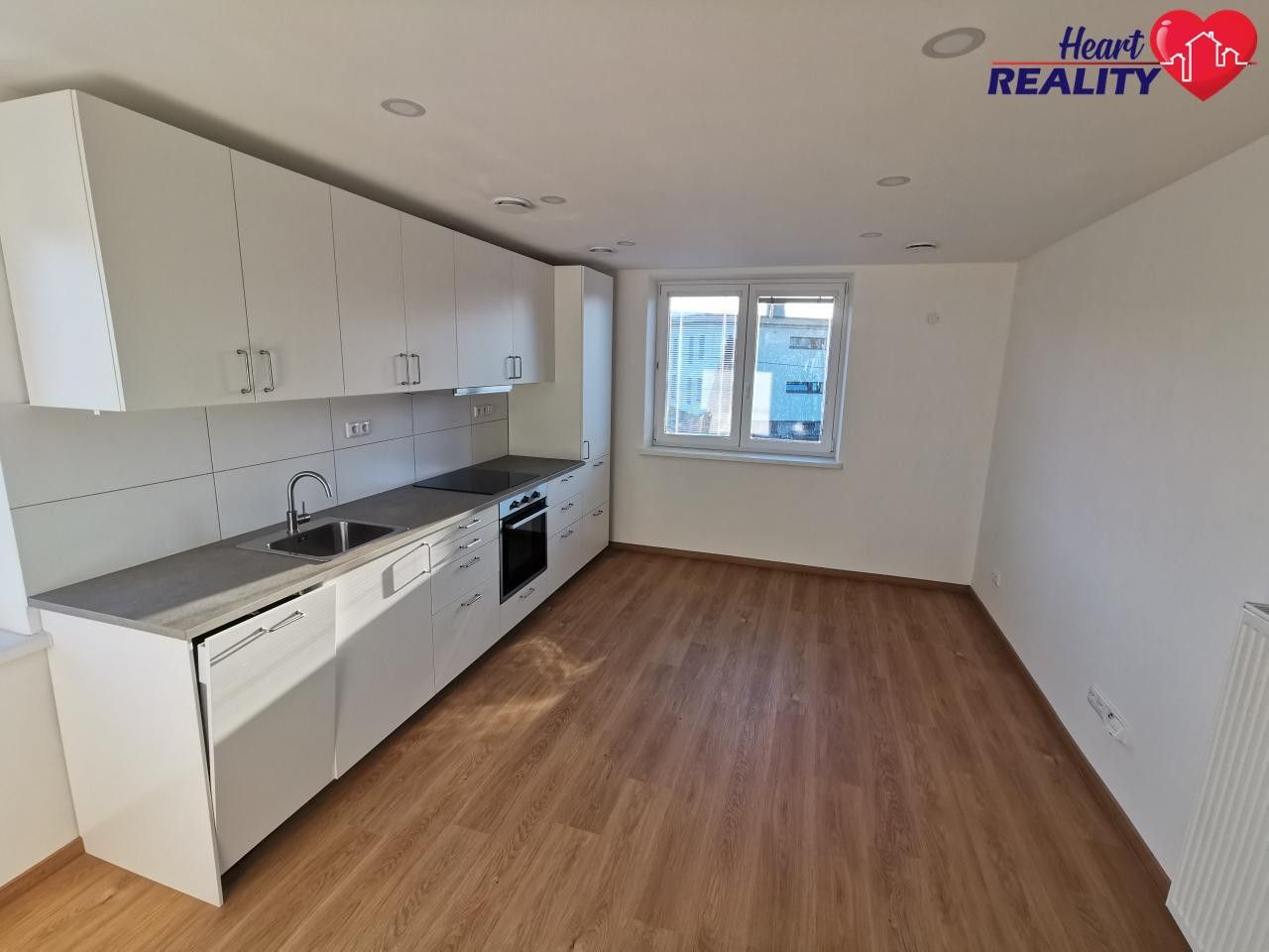 Pronájem byt 1+1 - Palackého, Štítina, 58 m²