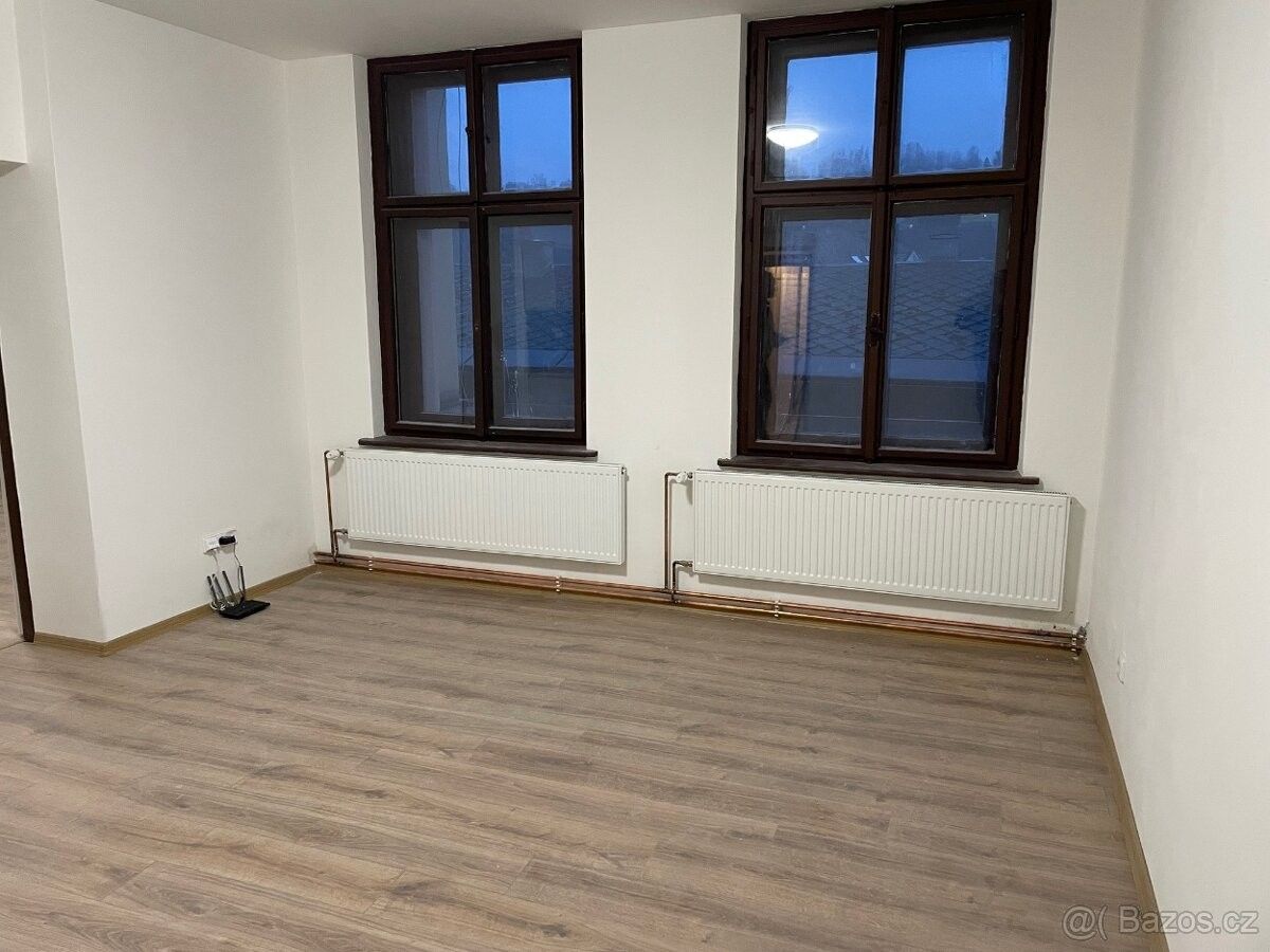 Pronájem byt - Úpice, 542 32