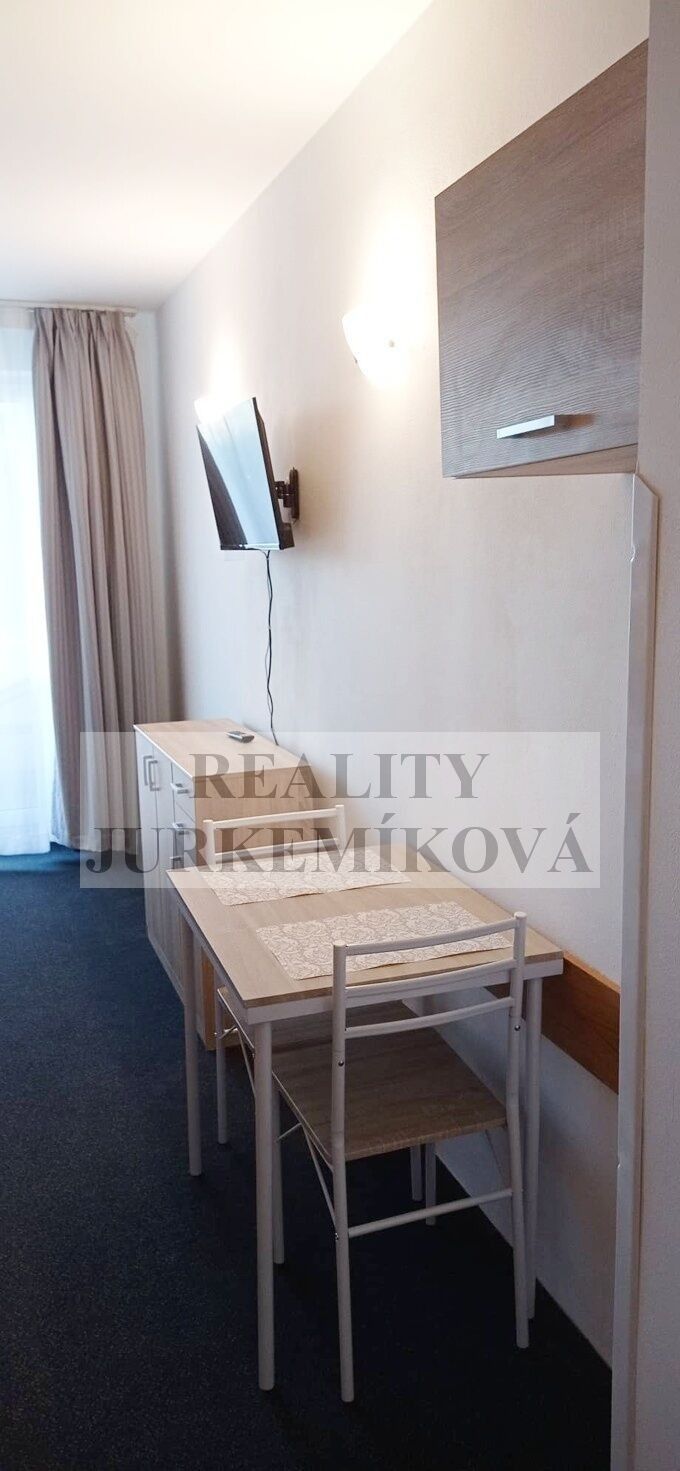 Byt 1+kk · 32 m² · Frymburk - 4