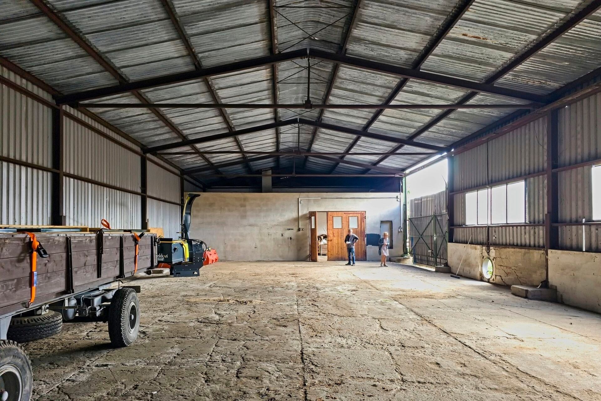 Sklad · 635 m² · Lično - 3