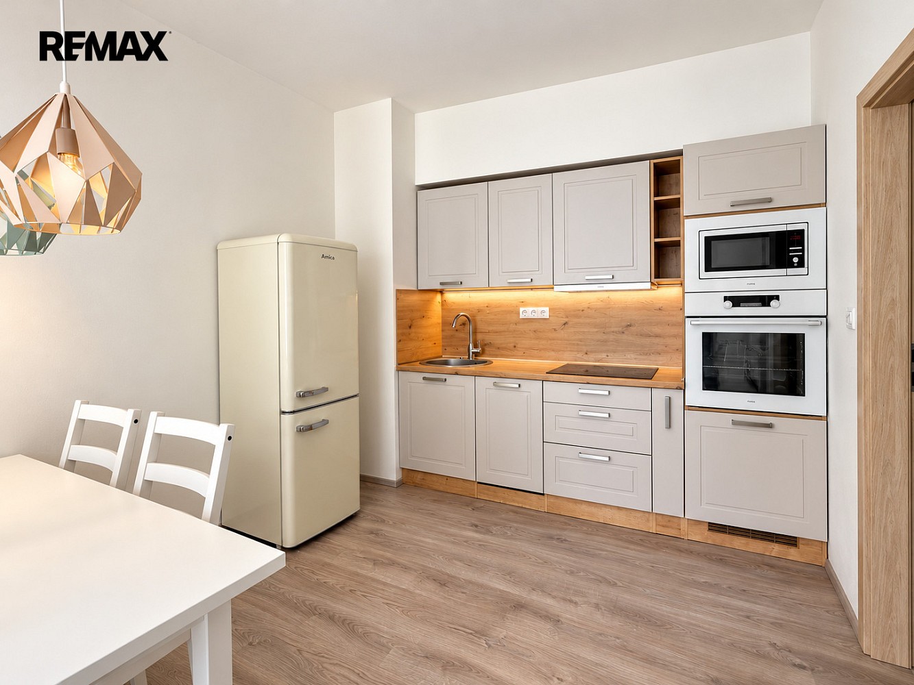 2+kk, V Zahrádkách, Plzeň - Doubravka, 58 m²