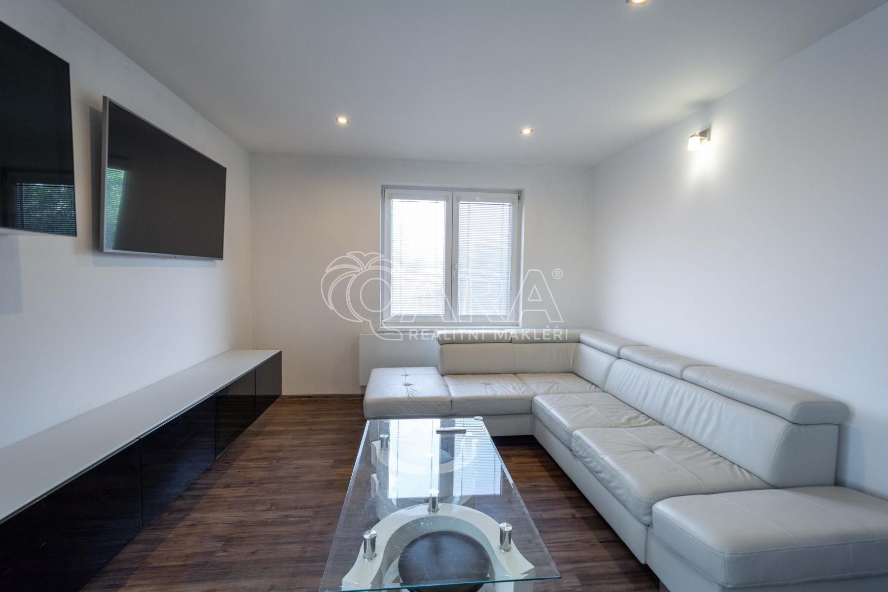 Pronájem byt 3+1 - Chlumín, 71 m² - 2