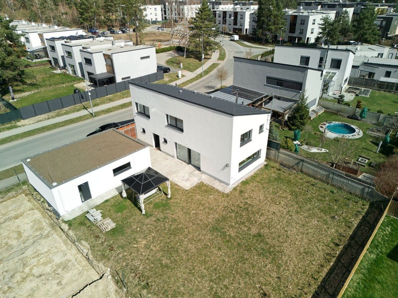 Rodinné domy, Plzeň - Valcha, okres Plzeň-město, Plzeňský kraj, 134 m² - 1