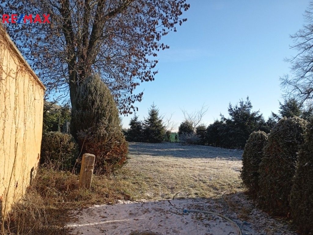 Zahrady, Pšov, 730 m²