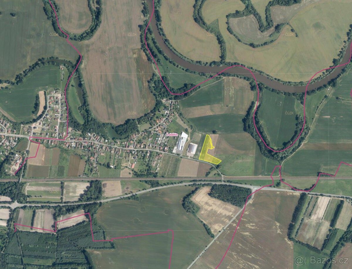 Prodej pozemek pro bydlení - Přelouč, 535 01