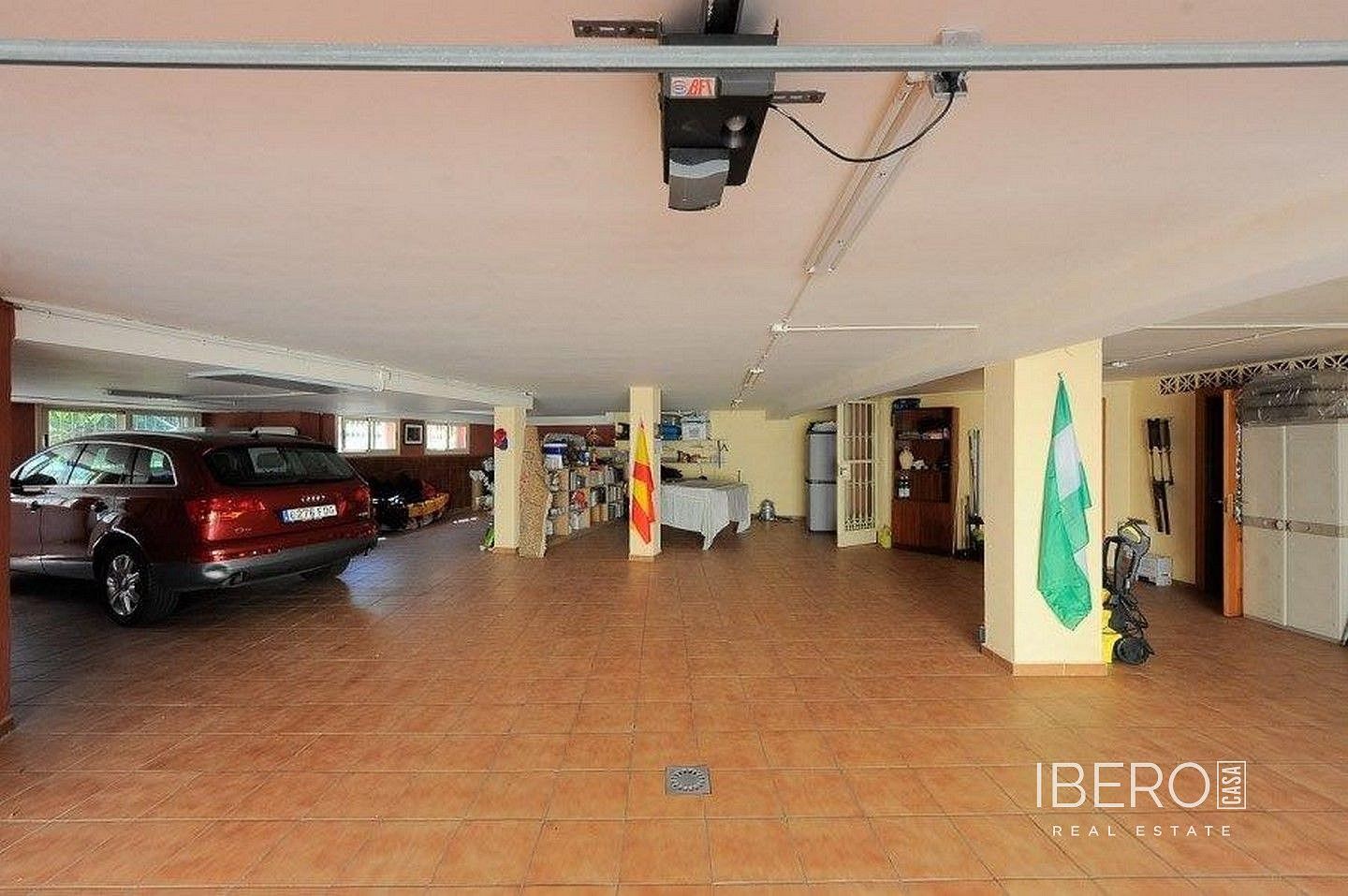 Prodej rodinný dům - Playamar, ES, 550 m² - 5