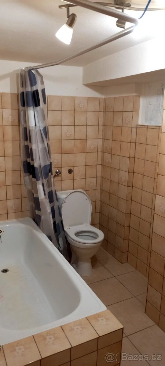 Byty, Červený Kostelec, 549 41