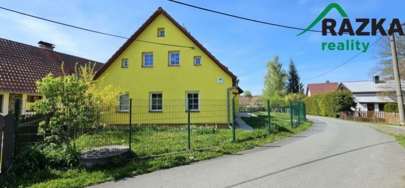 Prodej rodinný dům - Benešovice, 192 m²