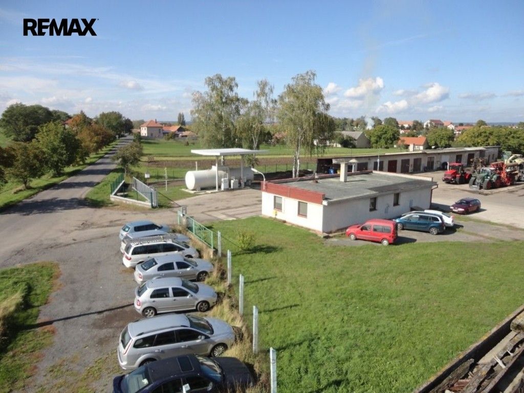 Obchodní prostory · 1 600 m² · Chlebská  , Oskořínek - 3
