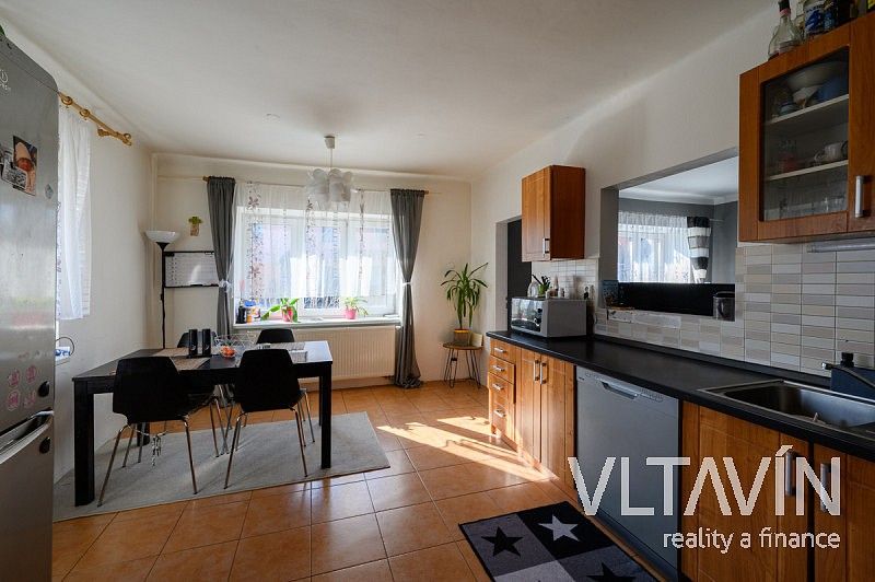 Rodinný dům · 205 m² · Vyžlovka, okres Praha-východ, Středočeský kraj - 3