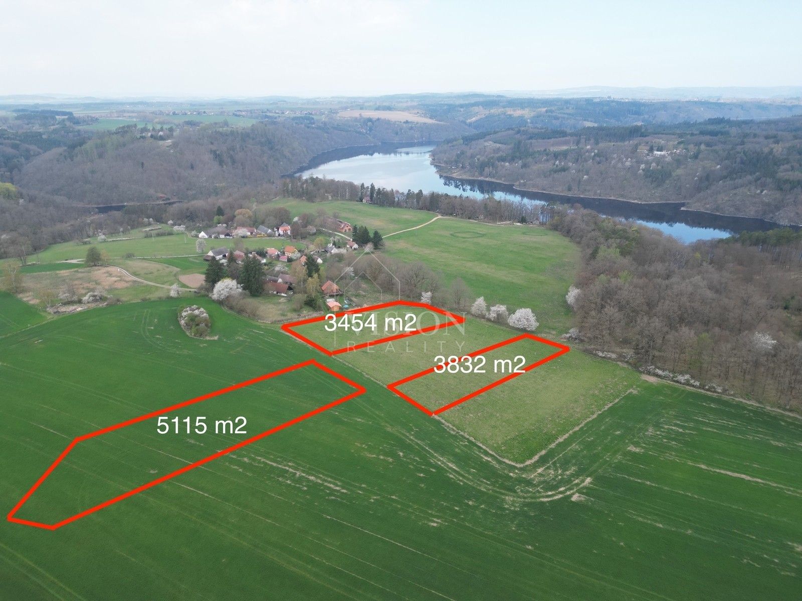 Zemědělské pozemky, Varvažov, 12 784 m² - 1