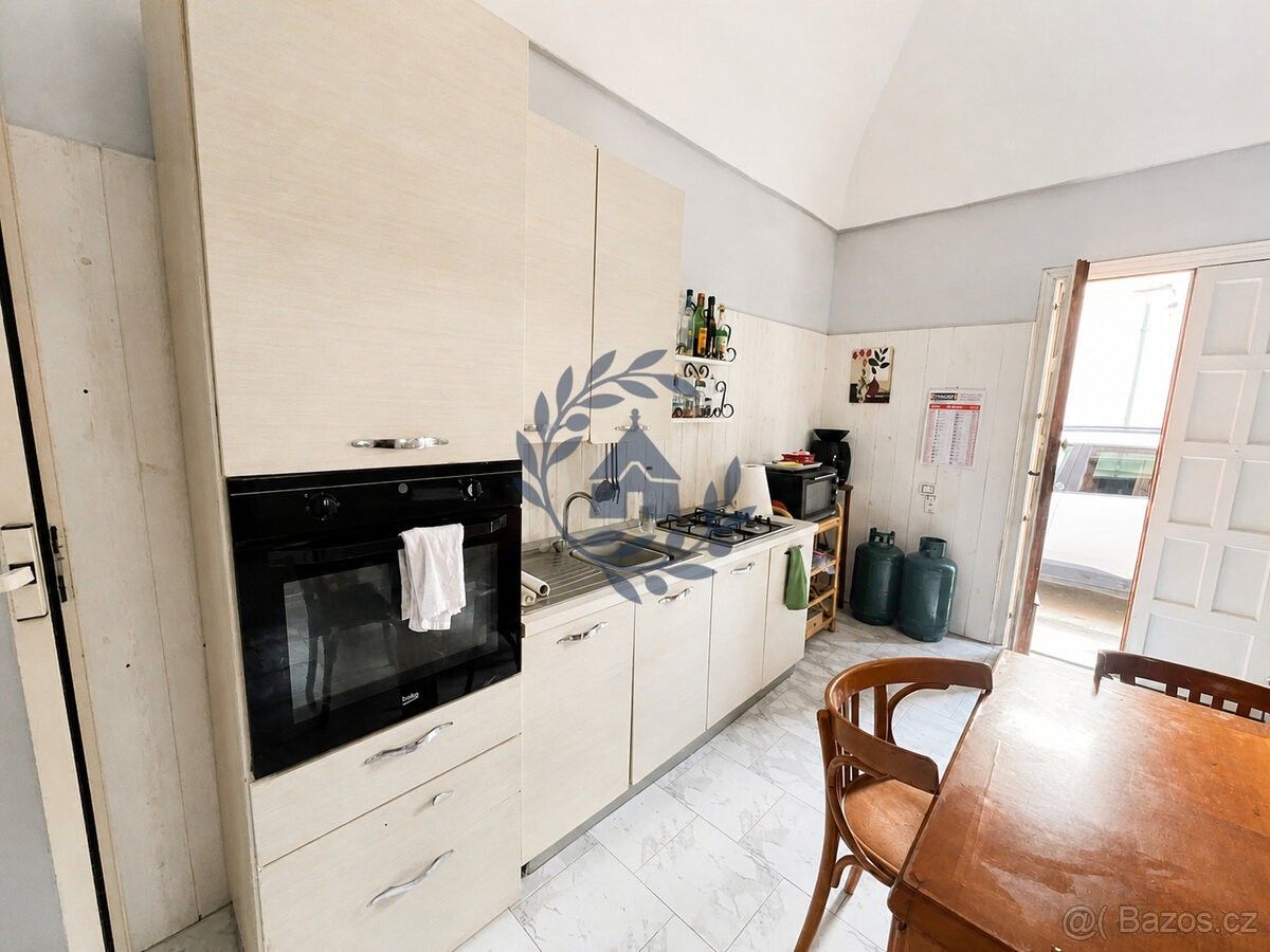 Prodej rodinný dům - 987 66, Zahraničí - 5