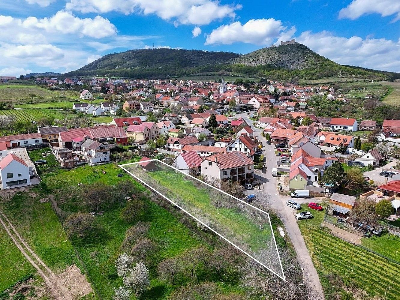Pozemek pro bydlení, 1 500 m²