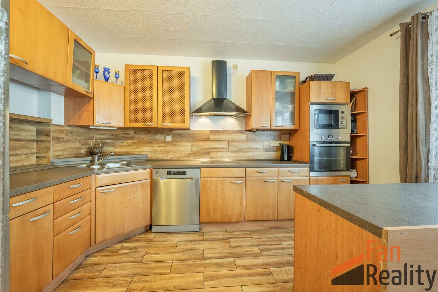 Rodinný dům · 235 m² · Mostecká, Braňany, okres Most - 3
