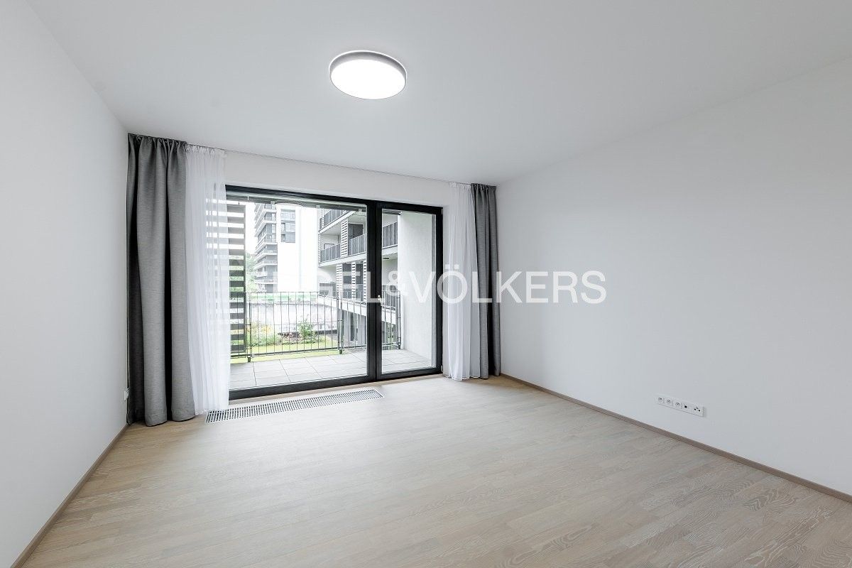 Pronájem byt 2+kk - Mezi vodami 2417, Praha Modřany, 56 m² - 5