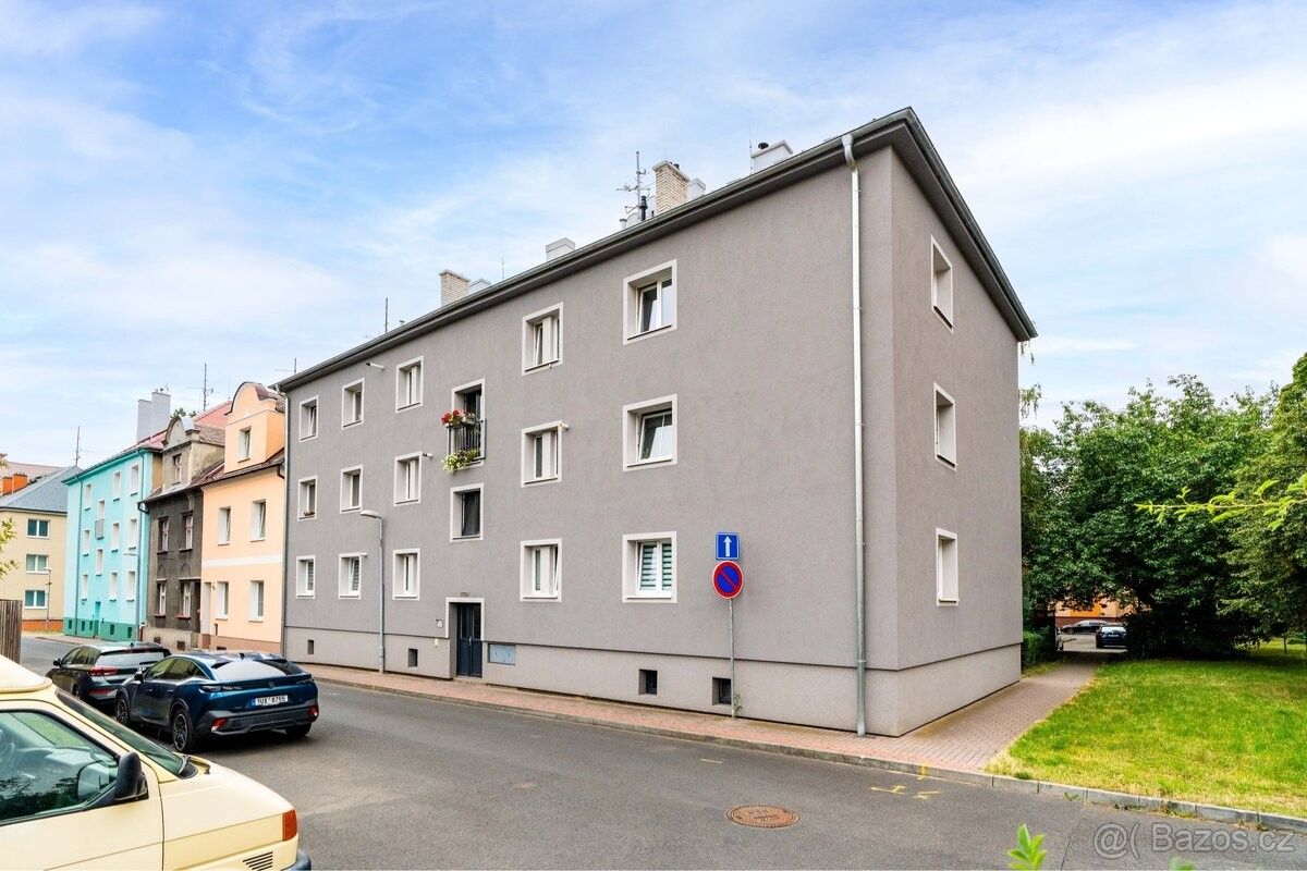 Byty, Chomutov, 430 01